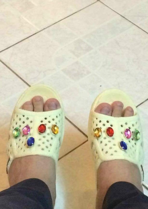 Hình Ảnh Dép Tổ Ong Chế